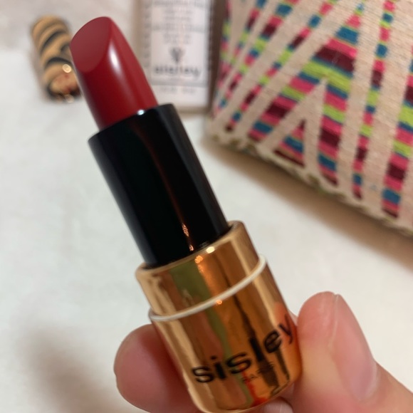 Sisley make up pouch with 2 free sample - Picture 3 of 9